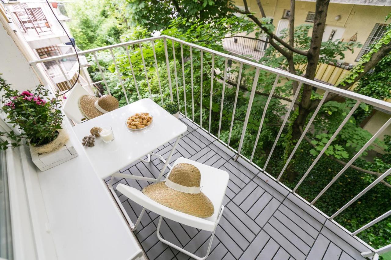 Peaceful Apartment Near Buda Castle And Chain Bridge Budapest Eksteriør billede