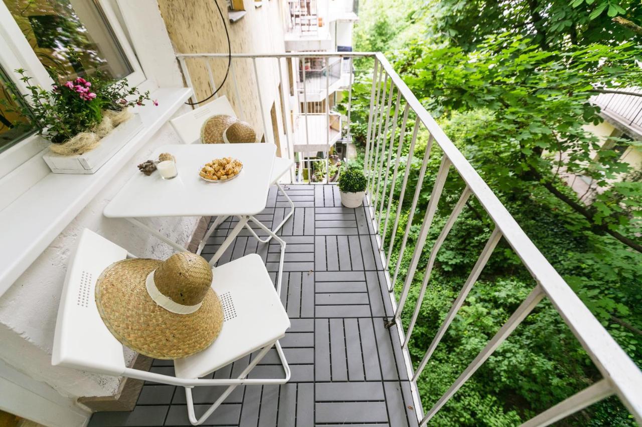 Peaceful Apartment Near Buda Castle And Chain Bridge Budapest Eksteriør billede