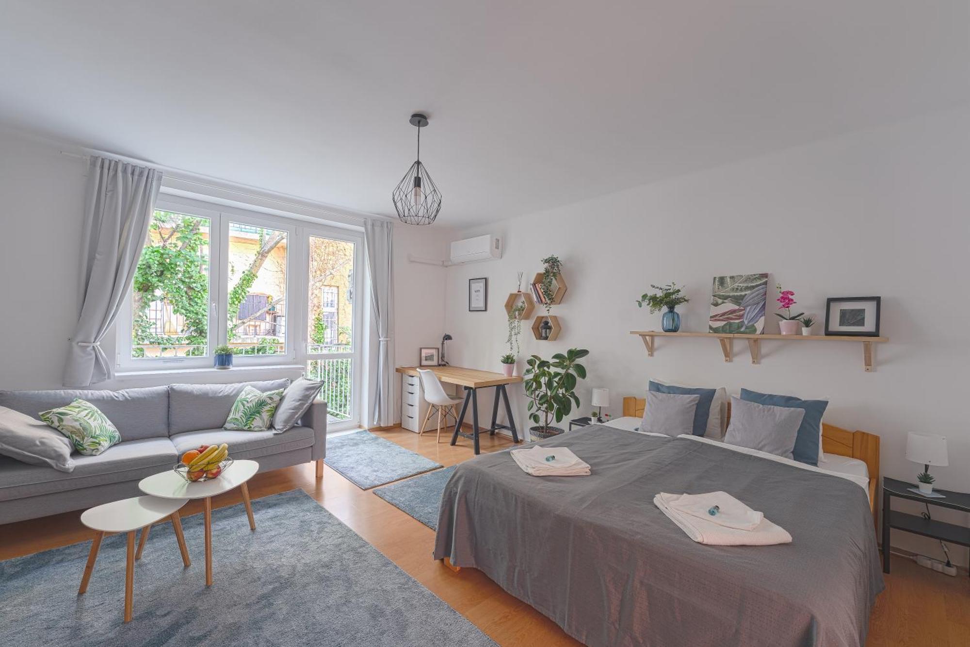 Peaceful Apartment Near Buda Castle And Chain Bridge Budapest Eksteriør billede